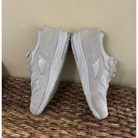 SAS Women’s Tour Mesh Gray Size 8 Wide Walking Shoes Made In USA Tripad Comfort - Picture 3 of 8